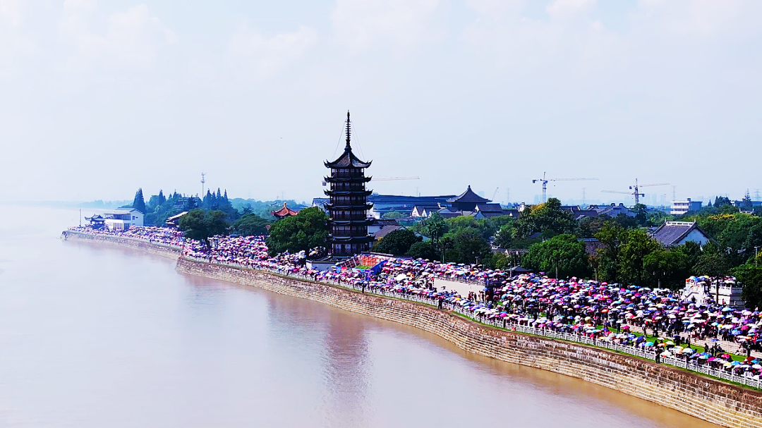 钱塘江观潮地点在哪（何时观潮最佳？这份观潮攻略请收好）