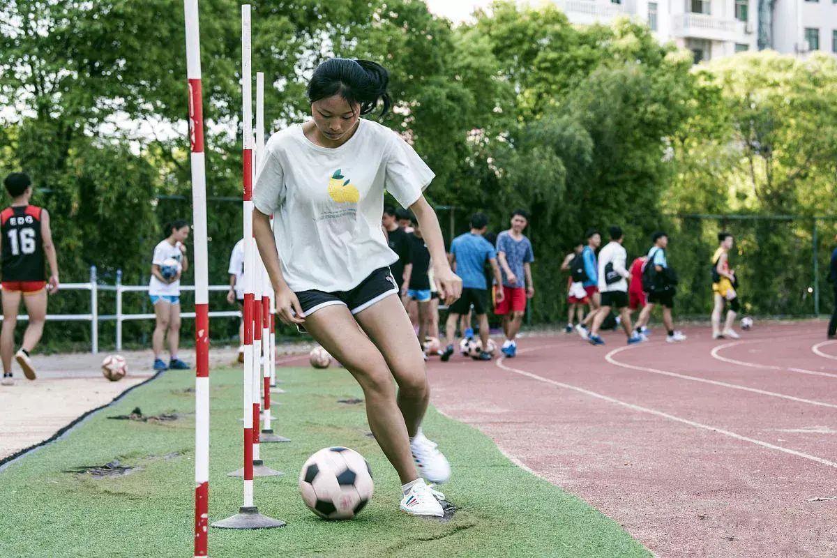 体育特长生升学最佳路线（体育特长生高考可以报哪些专业）