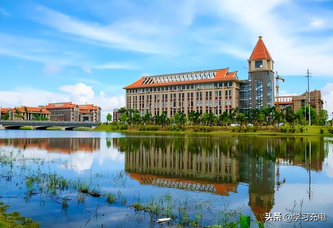 北部湾大学在哪个城市（我国有一所大学戏称小北大）